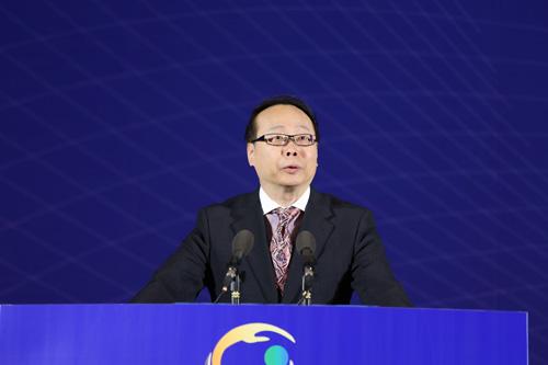 2015世界众筹大会 | 王岩岫:将用传统的金融手段规范互联网金融风险